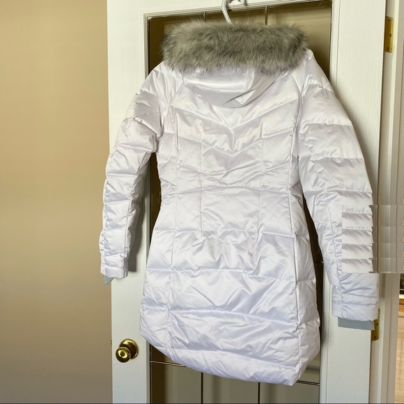 HP 🌟 FREE SHIPPING 💥 NWOT Columbia Lay D Down White 550 Parka - Picture 2 of 13